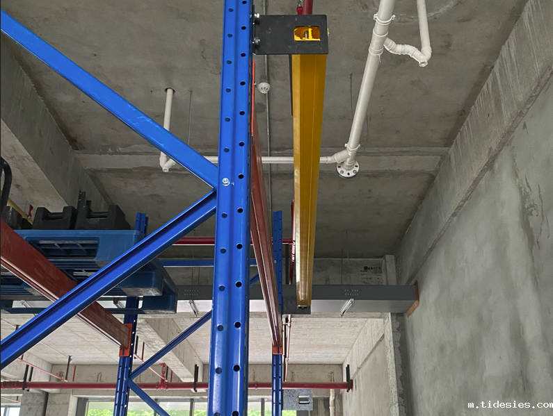 货架弹性背档杆